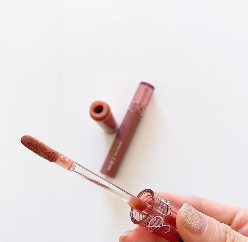 グラスティングカラーグロス/rom&nd/リップグロスを使ったクチコミ(3枚目)