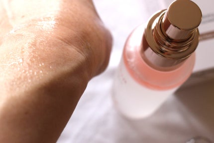 ダルバ ホワイトトリュフバイタルスプレーセラム/ダルバ/ミスト状化粧水を使ったクチコミ(4枚目)