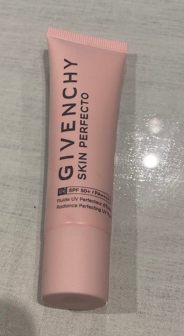 GIVENCHY スキン PFCT UV フルイドのクチコミ「4月1日新発売✨
GIVENCHY スキン PFCT UV フルイド 30ml

UVプロテク.....」（1枚目）