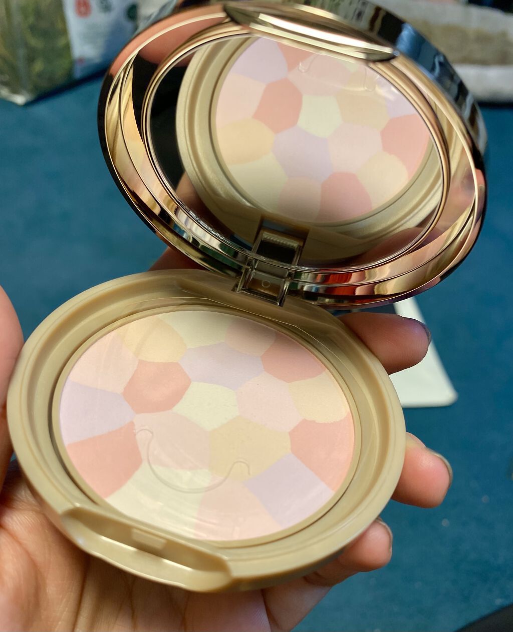 マシュマロフィニッシュパウダー　～Abloom～/キャンメイク/プレストパウダーを使ったクチコミ（1枚目）