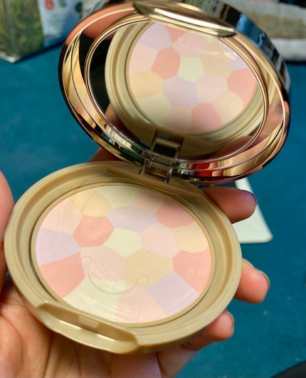 マシュマロフィニッシュパウダー ~Abloom~/キャンメイク/プレストパウダーを使ったクチコミ(1枚目)