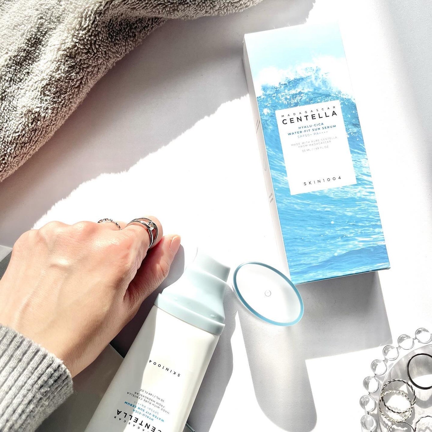 Riri𩵠on LIPS ãã»ã©ã ã®ãããªè»œãå¿å°ä»ãâ¡â¡â¡â¡SKIN1004ãã¢ã«ãŒã·ã«..ãïŒ4æç®ïŒ