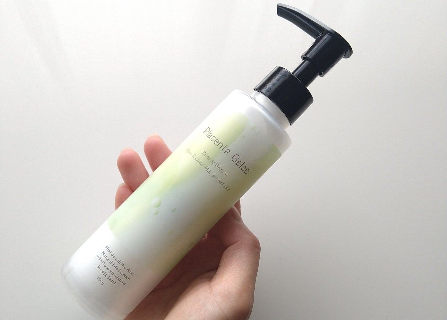 キレイデボーテ オールインワンジュレ/キレイ・デ・ラボ/オールインワン化粧品を使ったクチコミ(4枚目)