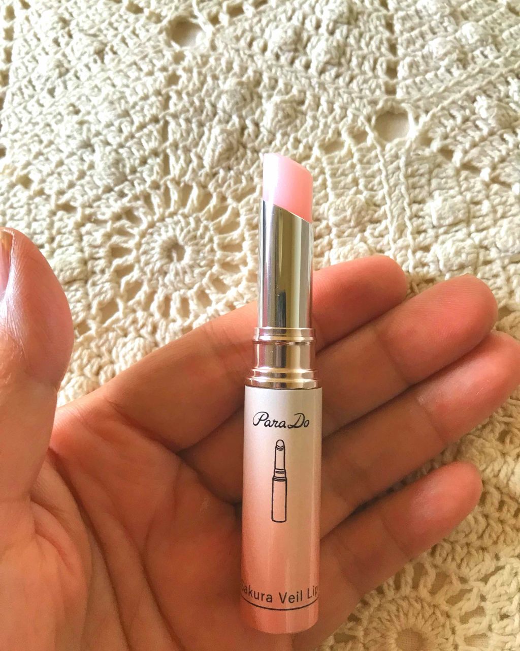 サクラヴェールリップ/パラドゥ/リップクリームを使ったクチコミ(2枚目)