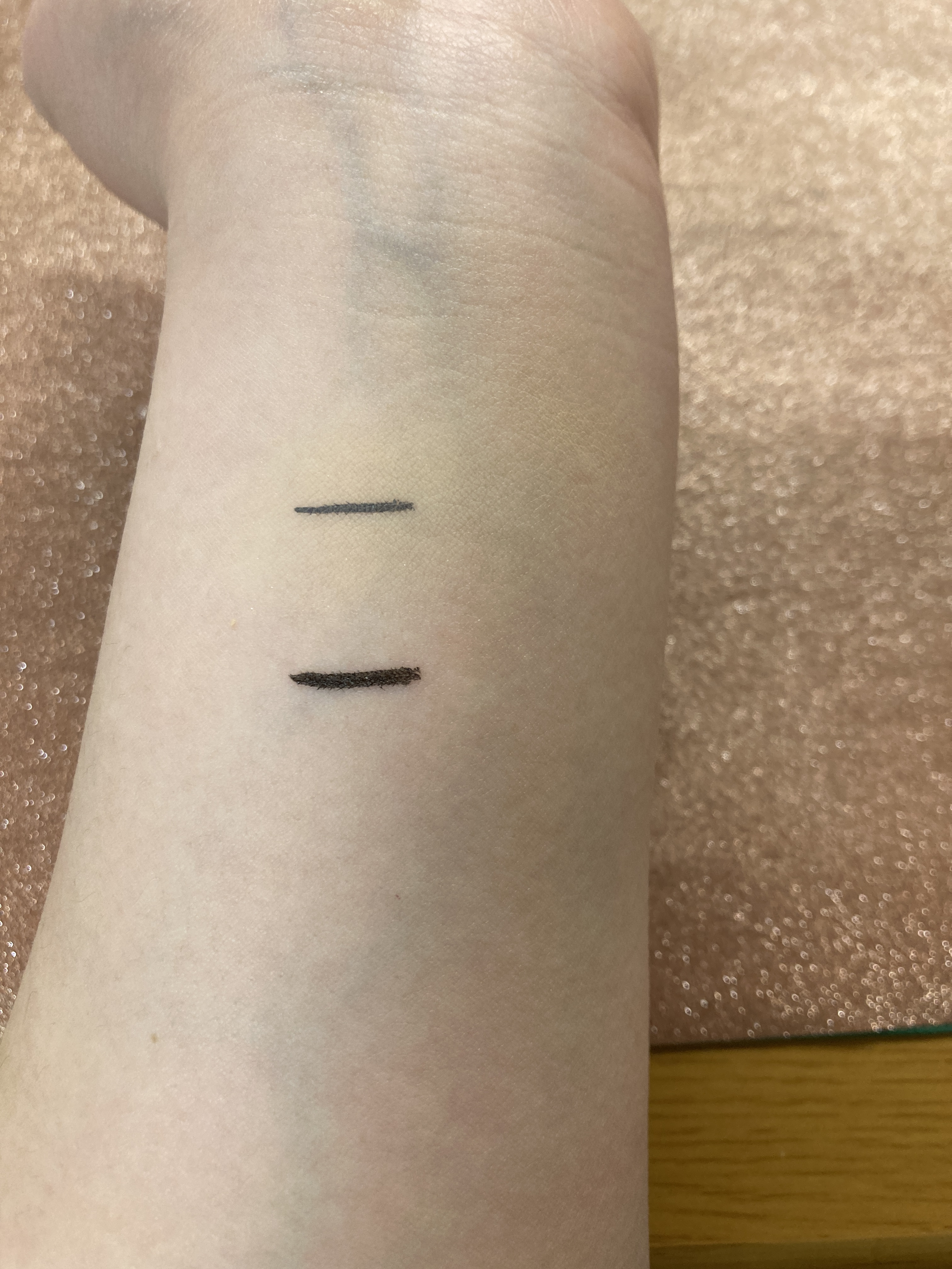 薬用コンシーラー アクネプロテクター ライト(旧名：ベージュ)/ONLY MINERALS/パウダーコンシーラーを使ったクチコミ（3枚目）