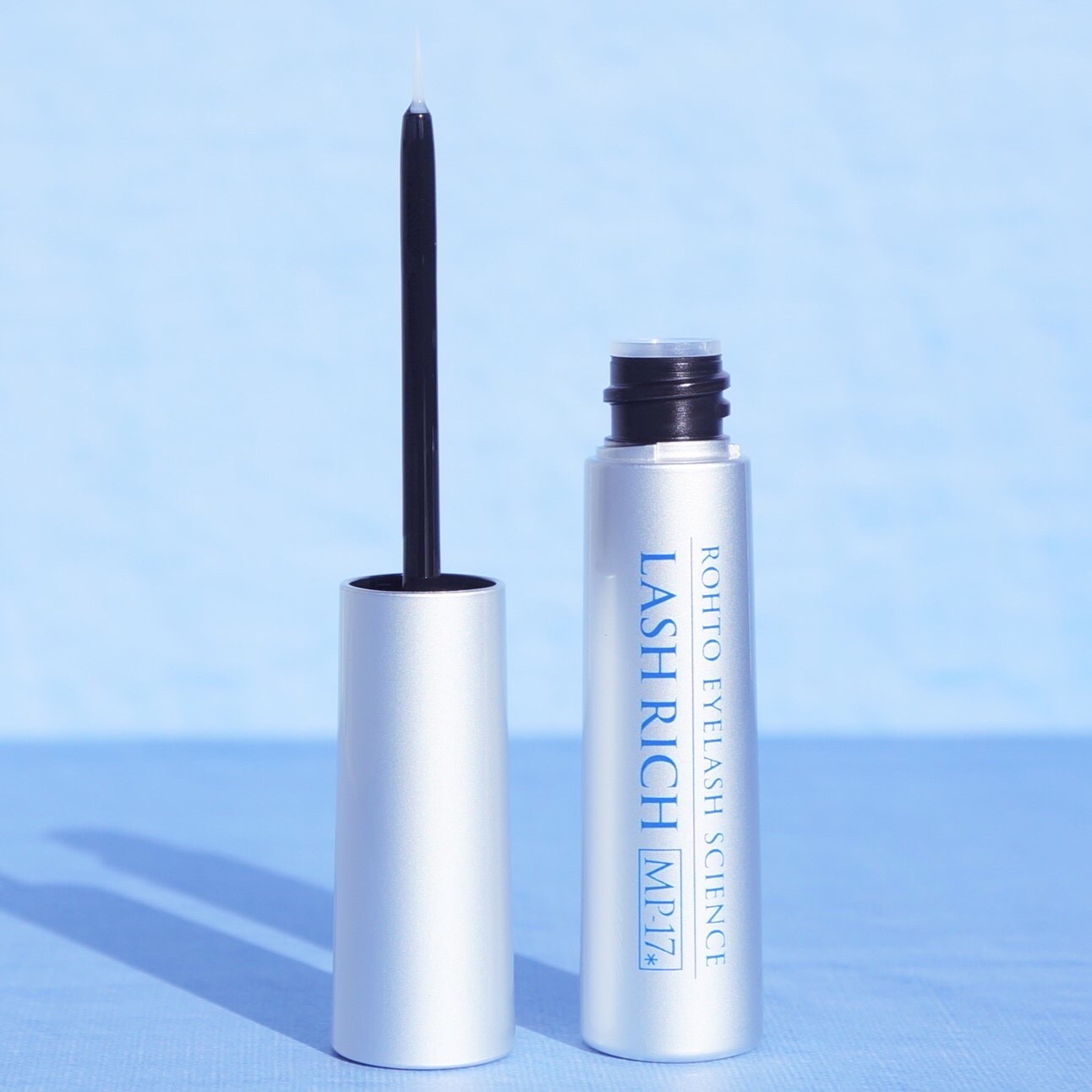 ラッシュリッチアイラッシュセラム/ロート製薬/まつげ美容液を使ったクチコミ（2枚目）