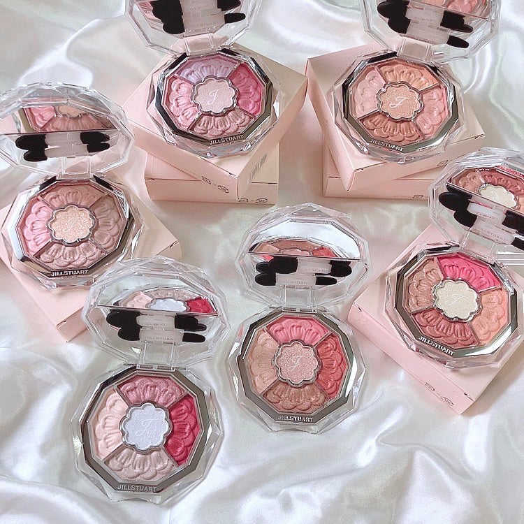 ジルスチュアート ブルームクチュール アイズ ジュエルドブーケ/JILL STUART/アイシャドウパレットを使ったクチコミ(7枚目)