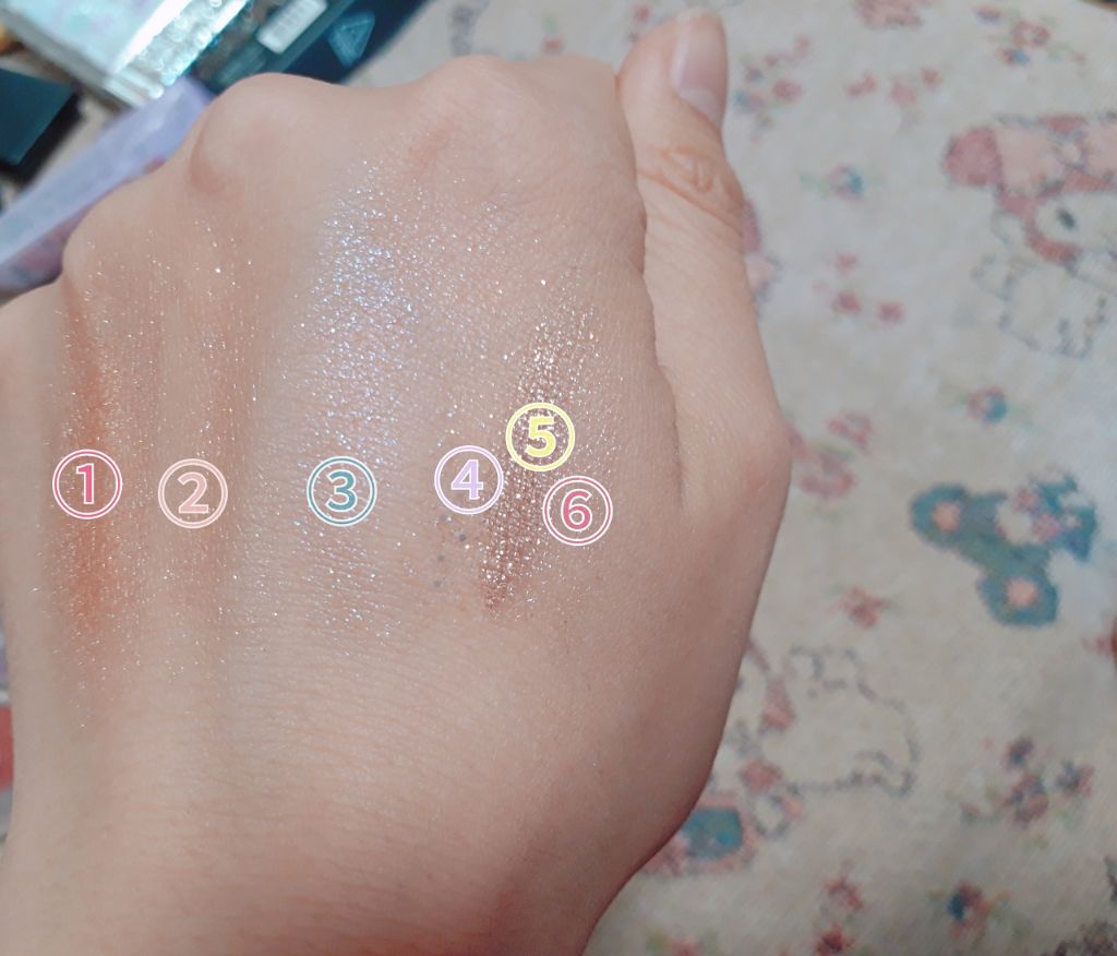 シマリングオーロラアイズ/キャンメイク/単色アイシャドウを使ったクチコミ（2枚目）