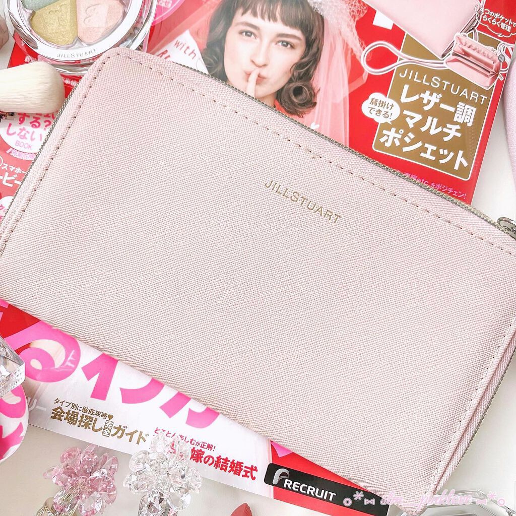 ୨୧❤︎ satomi ❤︎୨୧ on LIPS 「ゼクシィ3月号の付録がJILLSTUARTレザー調マルチポシェ..」(2枚目)