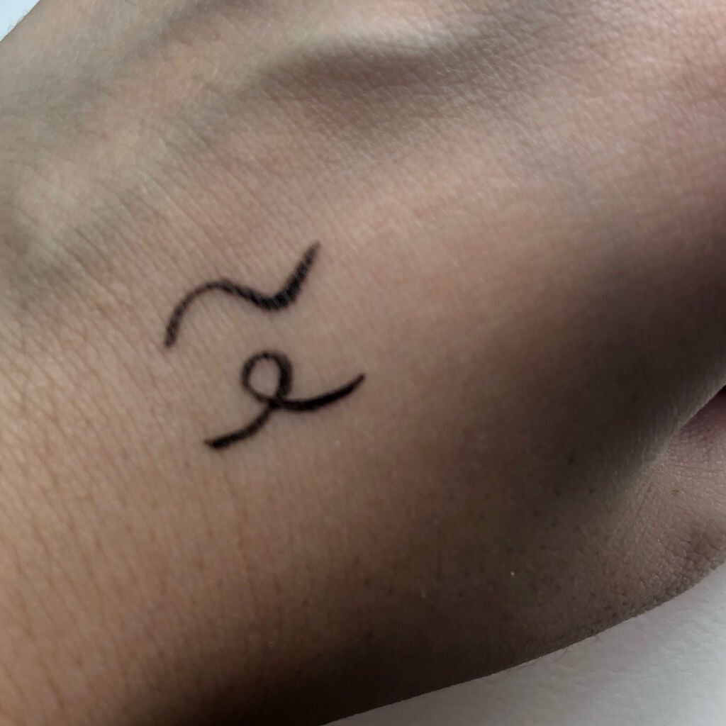 「密着アイライナー」クリームペンシル/デジャヴュ/ペンシルアイライナーを使ったクチコミ(2枚目)