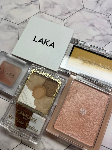 ジャストチーク 01 MARS/Laka/パウダーチークの画像