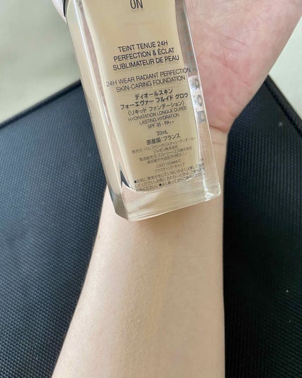 【旧】ディオールスキン フォーエヴァー フルイド グロウ/Dior/リキッドファンデーションを使ったクチコミ(2枚目)