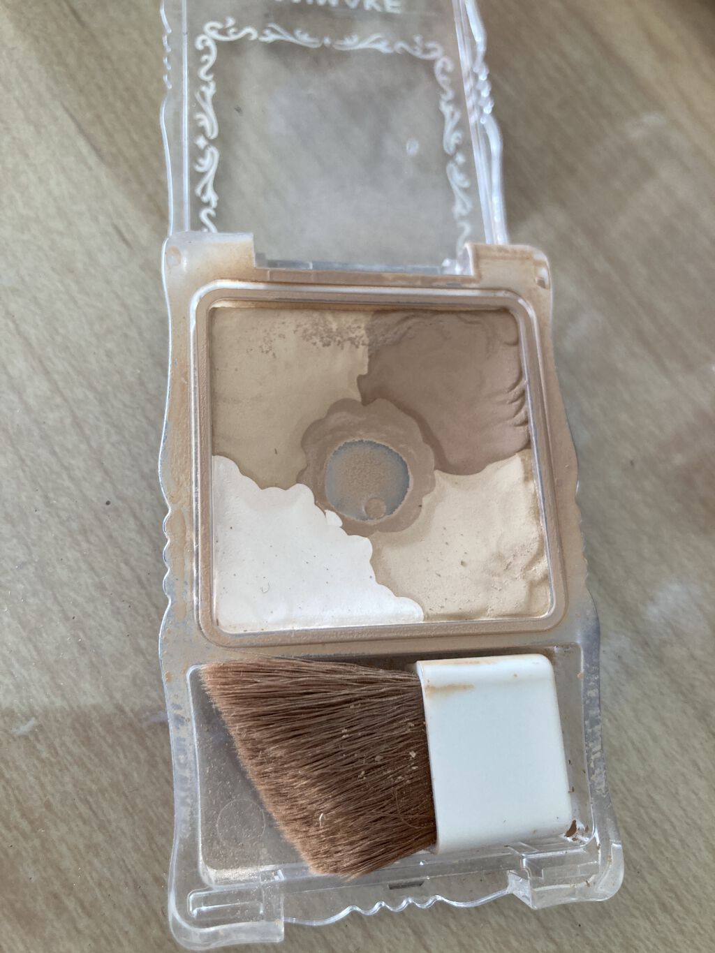 マットフルールシェーディング 01 ナチュラルブラウン/キャンメイク/シェーディングを使ったクチコミ（1枚目）