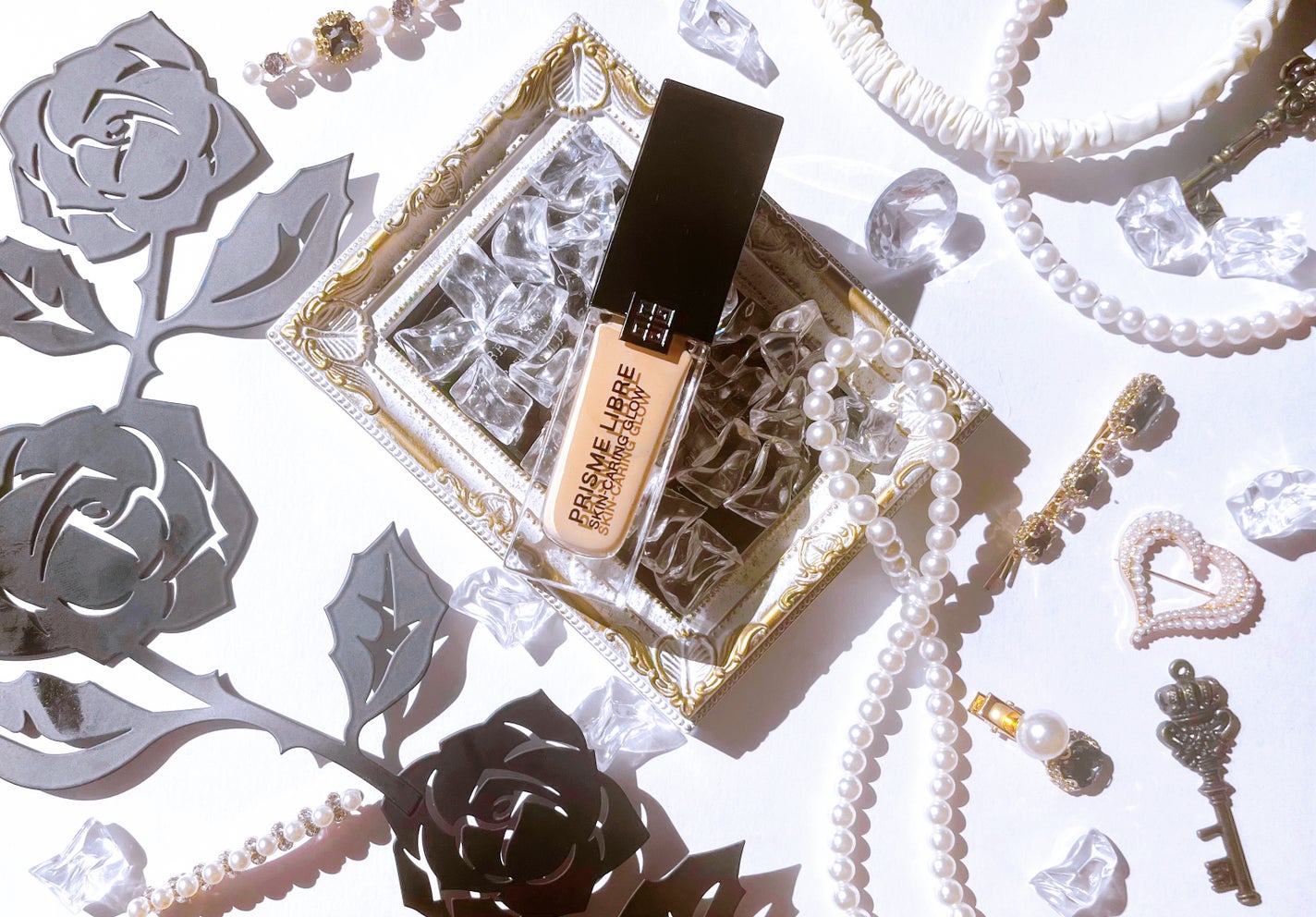 プリズム・リーブル・スキンケアリング・グロウ/GIVENCHY/リキッドファンデーションを使ったクチコミ(1枚目)