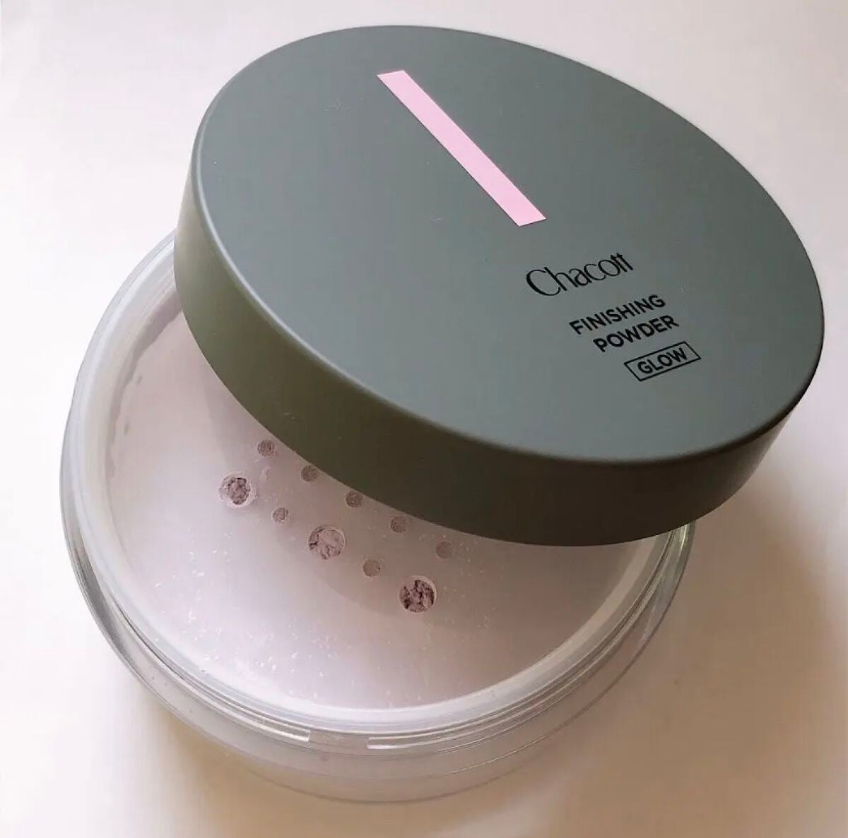 フィニッシングパウダー グロー/チャコット・コスメティクス/ルースパウダーを使ったクチコミ(3枚目)