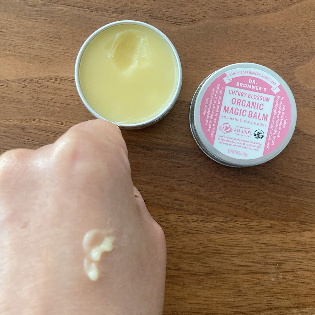 オーガニックバーム(チェリーブロッサム)/ドクターブロナー/フェイスバームを使ったクチコミ(2枚目)