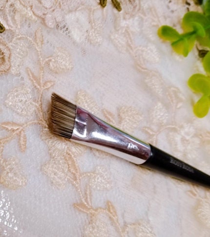 ダブルエンドアイブロウブラシ スマッジタイプ/ロージーローザ/メイクブラシを使ったクチコミ(2枚目)