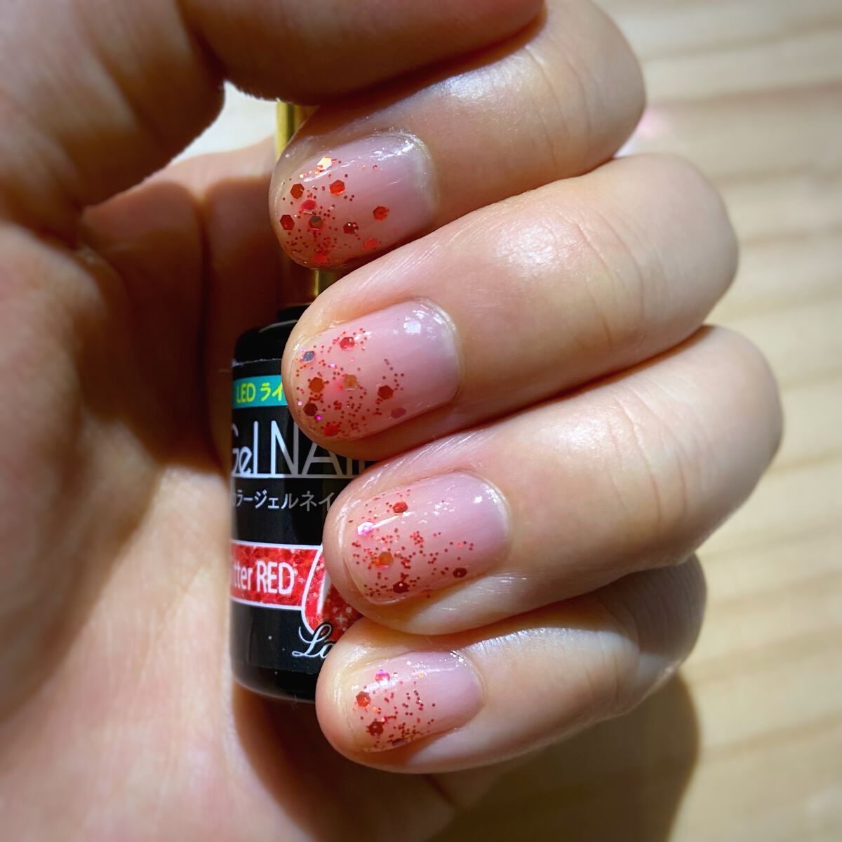 カラフルネイルズ/キャンメイク/マニキュアを使ったクチコミ(2枚目)