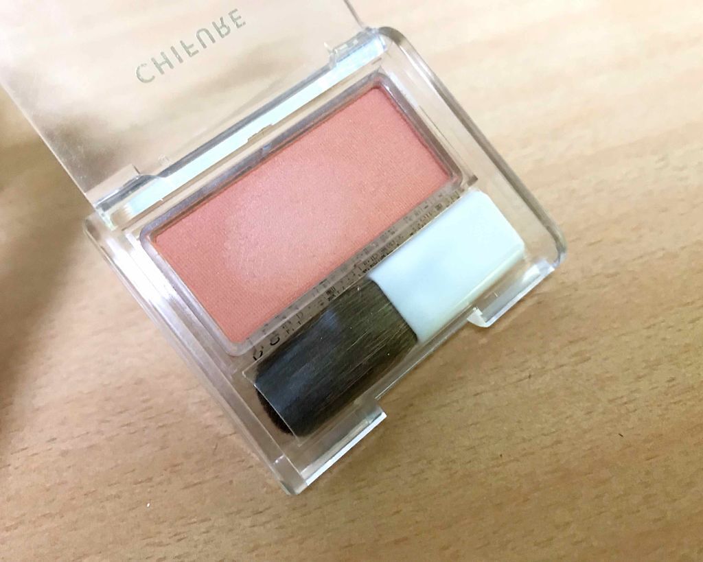 チーク カラー(ブラシ付)/ちふれ/パウダーチークを使ったクチコミ(1枚目)