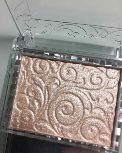 パールグロウハイライト/CEZANNE/パウダーハイライトを使ったクチコミ(2枚目)