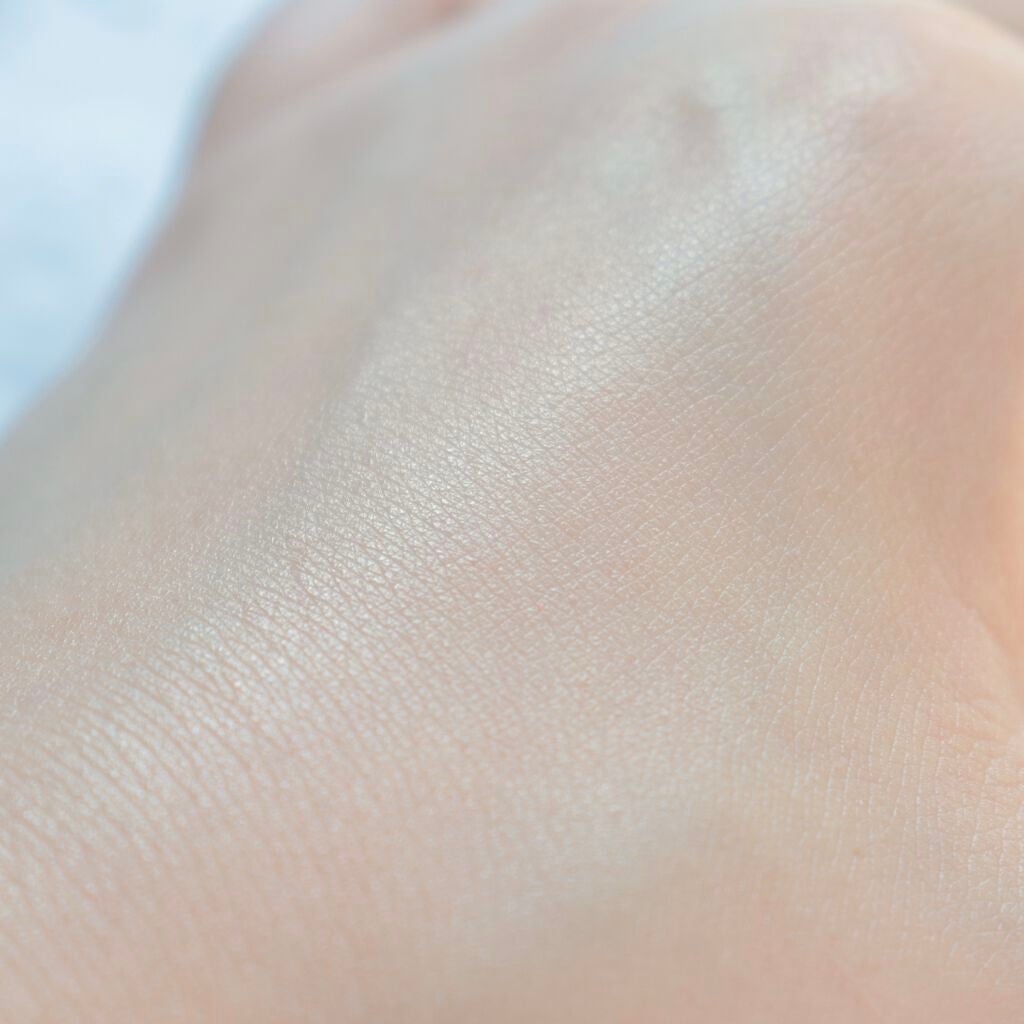 ライトフル C+ティンティッド プライマーSPF45(PA++++)/M・A・C/化粧下地を使ったクチコミ(7枚目)