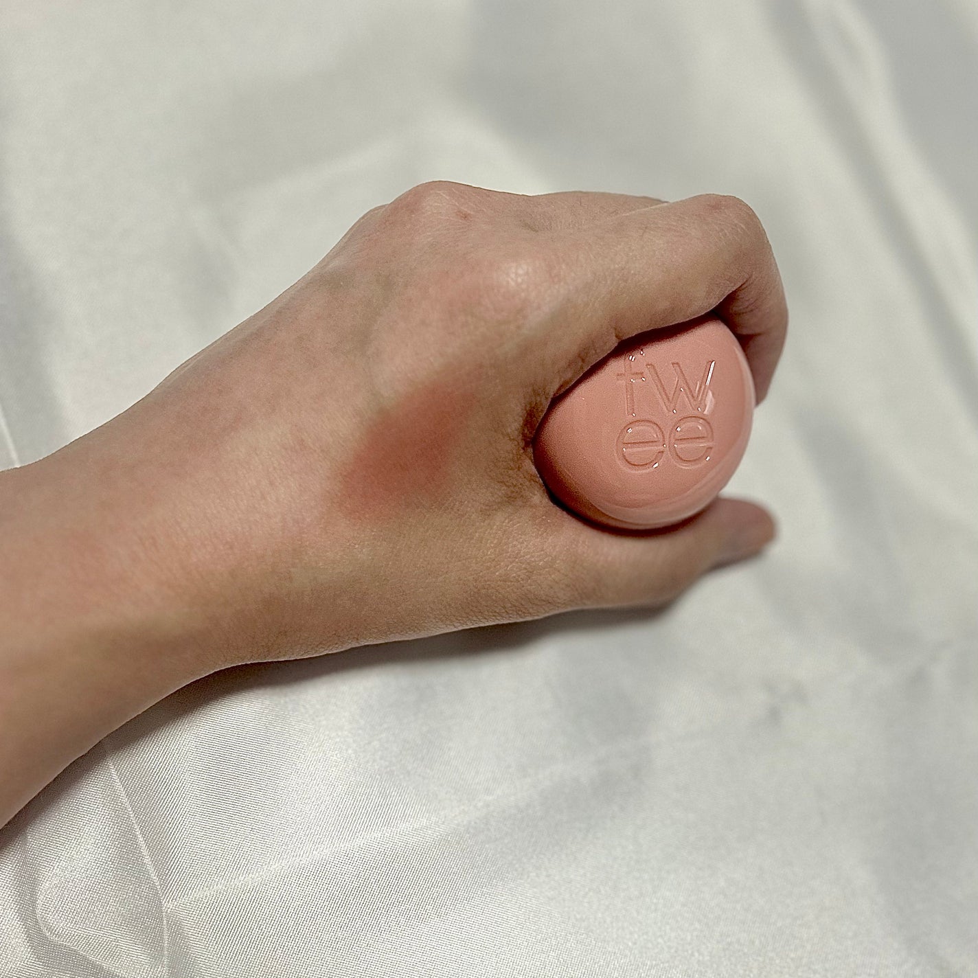 リップアンドチーク ブラーリープリンポット/fwee/口紅を使ったクチコミ(1枚目)