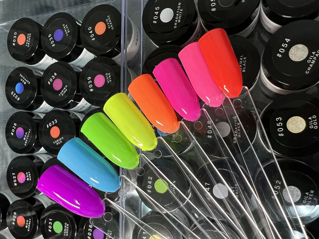 トリコカラージェル/ARKEY TOKYO/ジェルネイルを使ったクチコミ（3枚目）