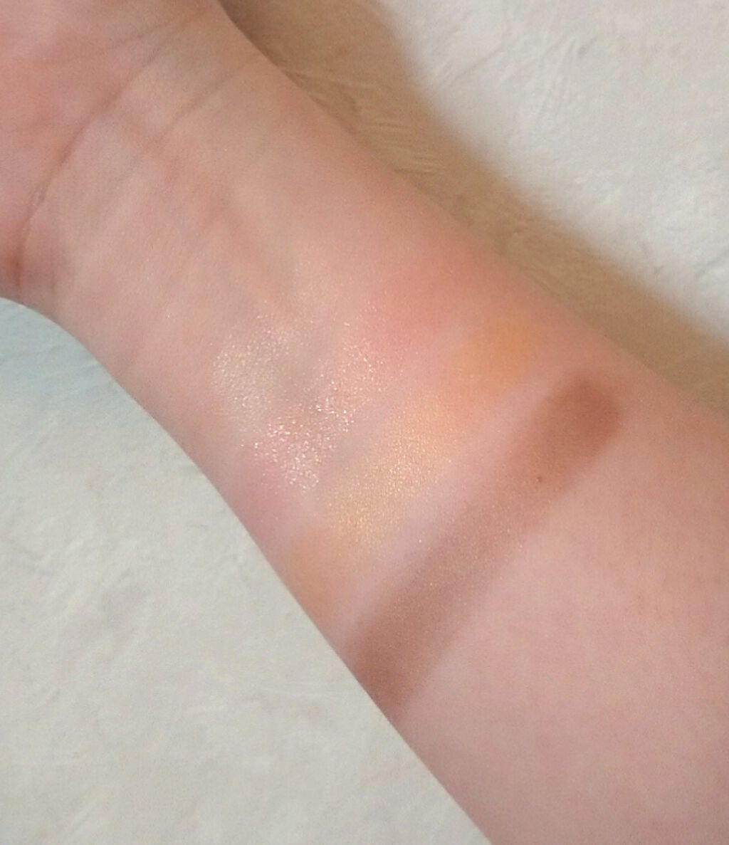 リアルクローズシャドウ/excel/アイシャドウパレットを使ったクチコミ（3枚目）