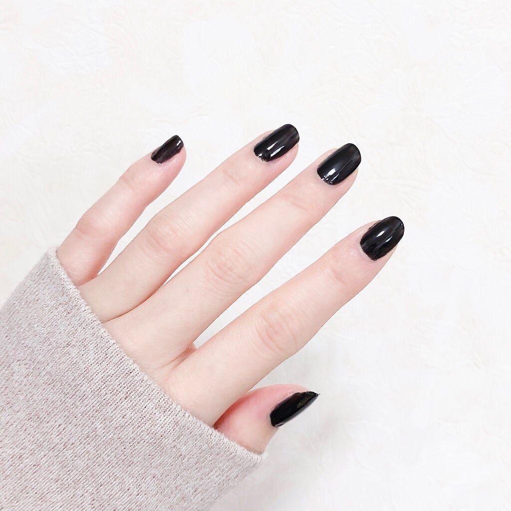 lui on LIPS 「私が好きだから、それでいい。かっこよくて、病みかわいい黒ネイル..」(4枚目)