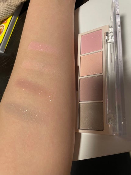 タトゥーベルベットティント #38 アリス/フォレンコス/リップティントを使ったクチコミ(3枚目)