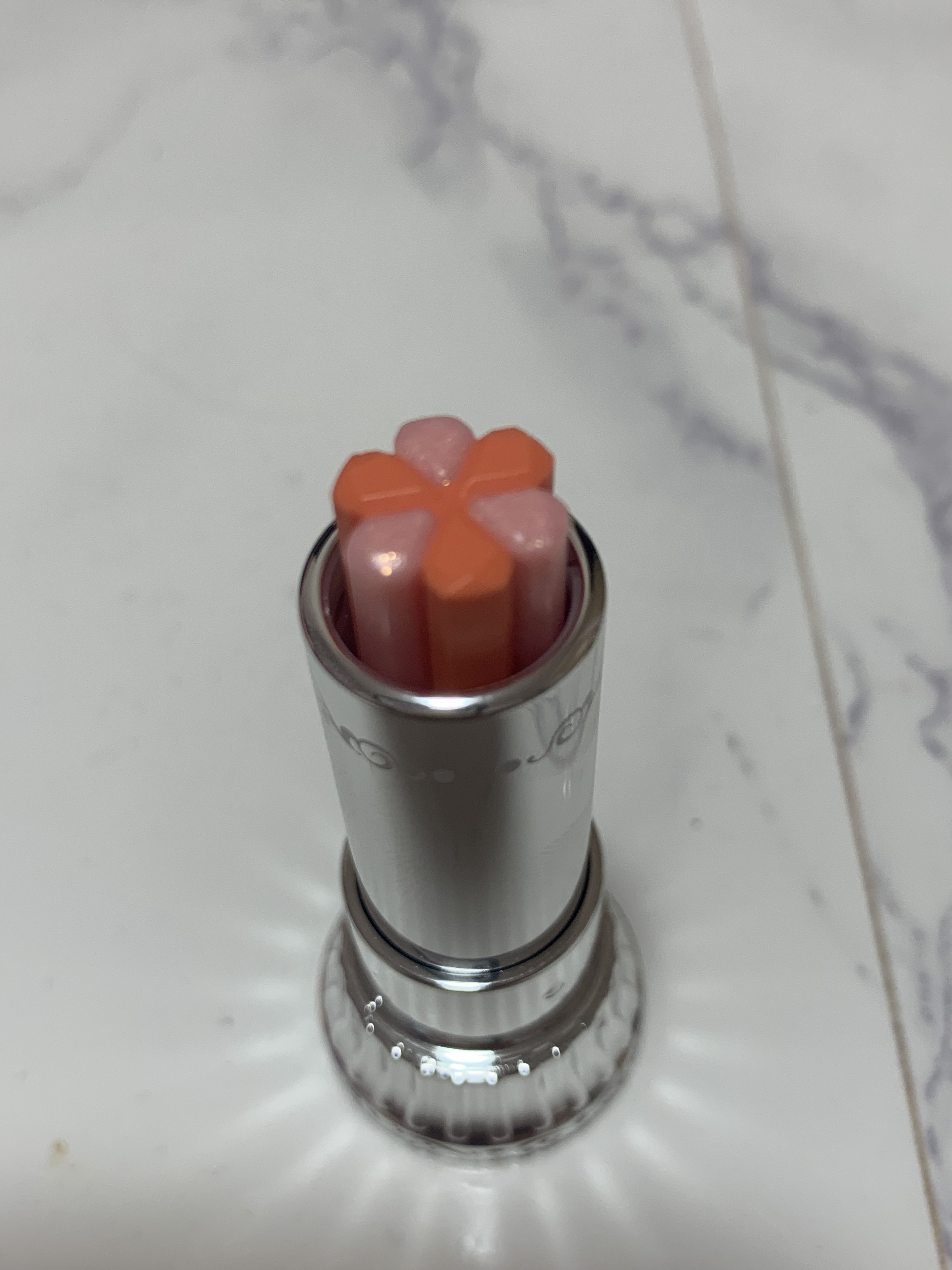 ジルスチュアート ブルーム リップ キャンディ 09 osmanthus breeze/JILL STUART/口紅を使ったクチコミ（1枚目）