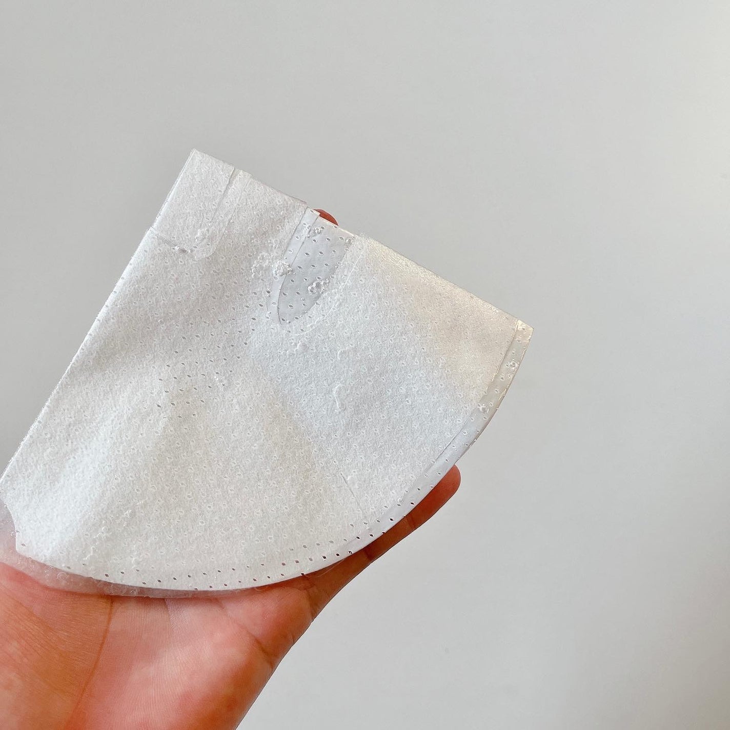 シカアルブチンマスク/NOWATER/シートマスク・パックを使ったクチコミ(3枚目)