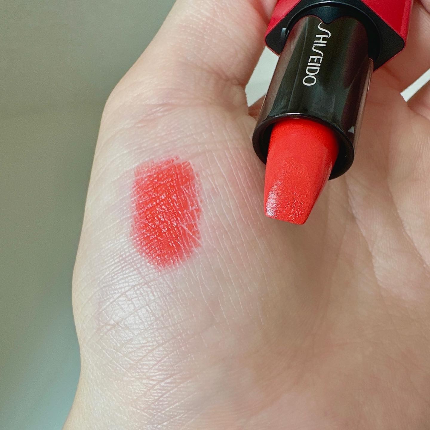 テクノサテン ジェル リップスティック/SHISEIDO/口紅を使ったクチコミ（3枚目）