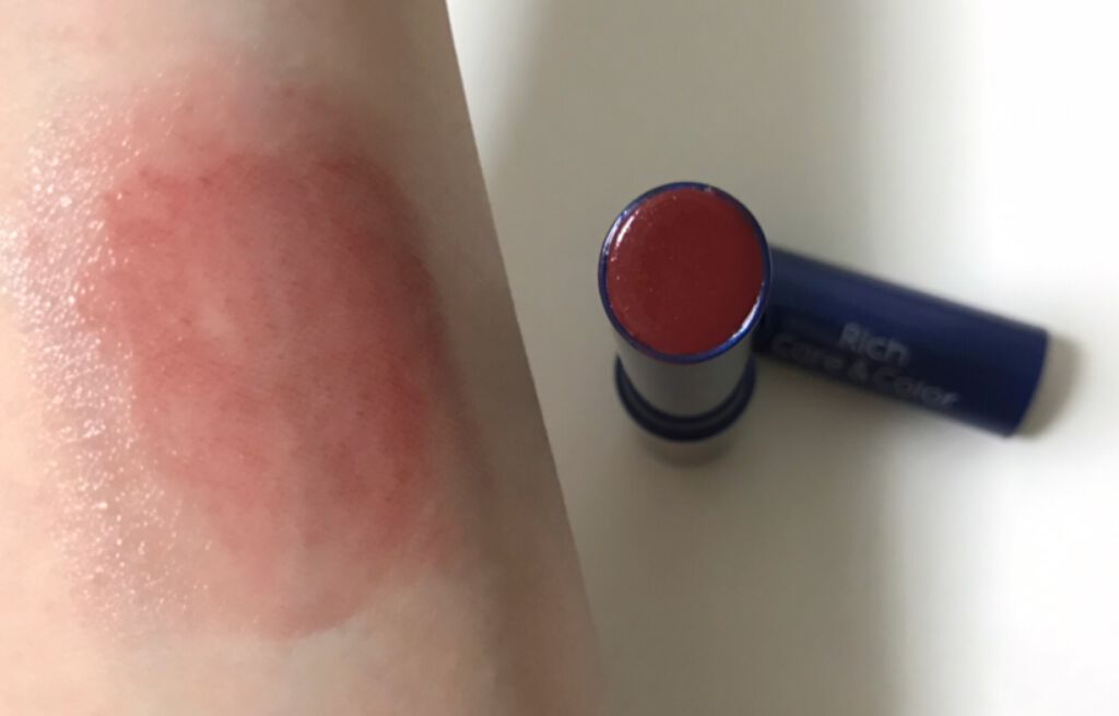 ニベア リッチケア＆カラーリップ/ニベア/リップクリームを使ったクチコミ（3枚目）