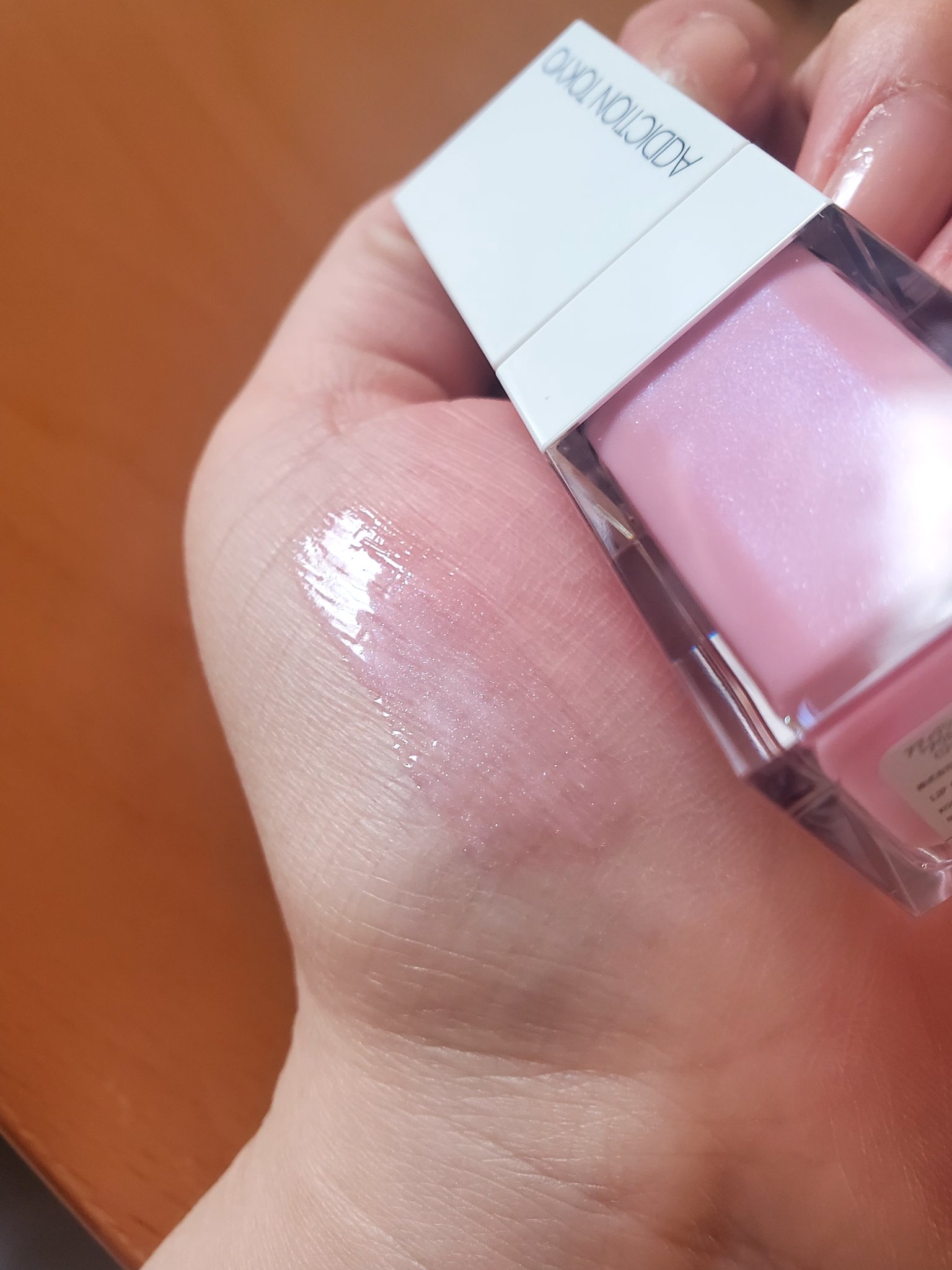 アディクション リップ オイル ティント “アウト オブ ユア シェル” 102 Hopeful/ADDICTION/リップオイルを使ったクチコミ（3枚目）