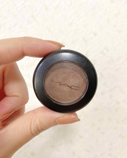 スモール アイシャドウ/M・A・C/単色アイシャドウを使ったクチコミ(1枚目)