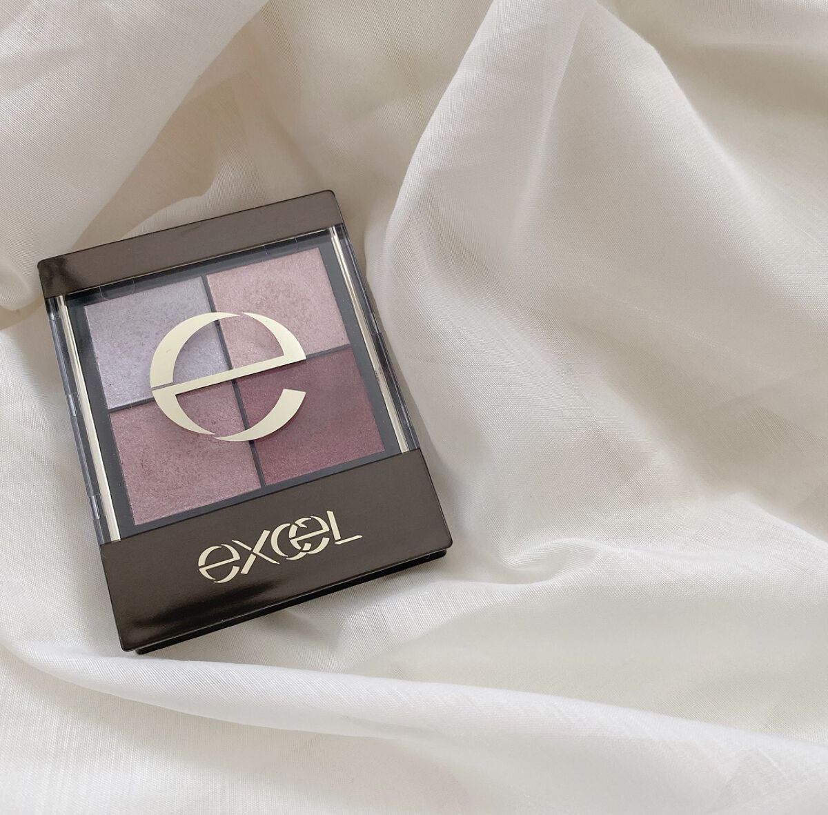 リアルクローズシャドウ/excel/アイシャドウパレットを使ったクチコミ（1枚目）