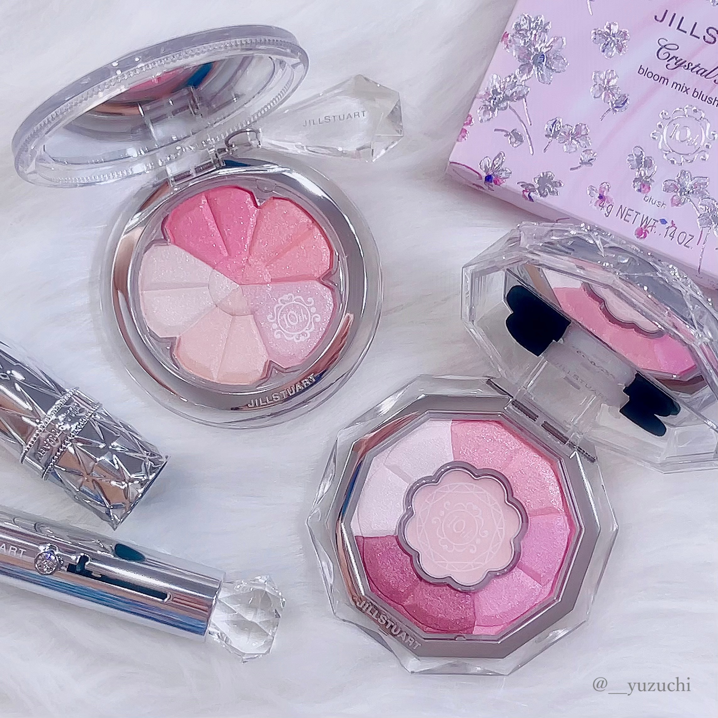 ジルスチュアート クリスタルブルーム ブルームクチュール アイズ/JILL STUART/アイシャドウパレットを使ったクチコミ（1枚目）