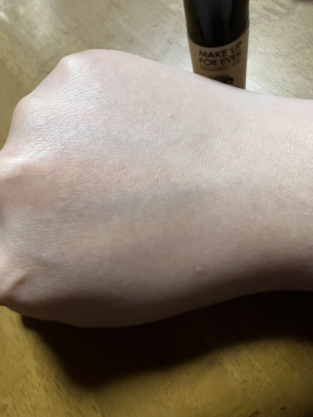 ウルトラHDファンデーション/MAKE UP FOR EVER/リキッドファンデーションを使ったクチコミ（1枚目）
