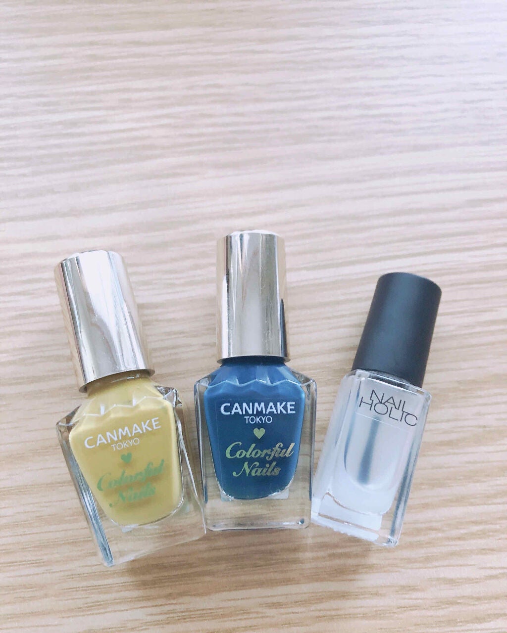カラフルネイルズ/キャンメイク/マニキュアを使ったクチコミ(4枚目)