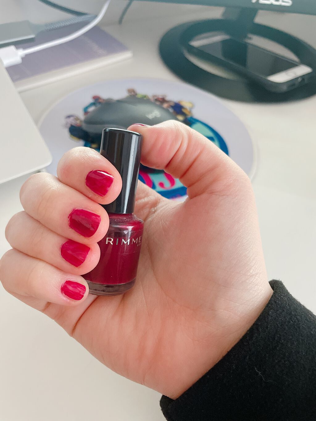 スピーディ フィニッシュ N 415 バーガンディ/リンメル ロンドン/マニキュアを使ったクチコミ（1枚目）