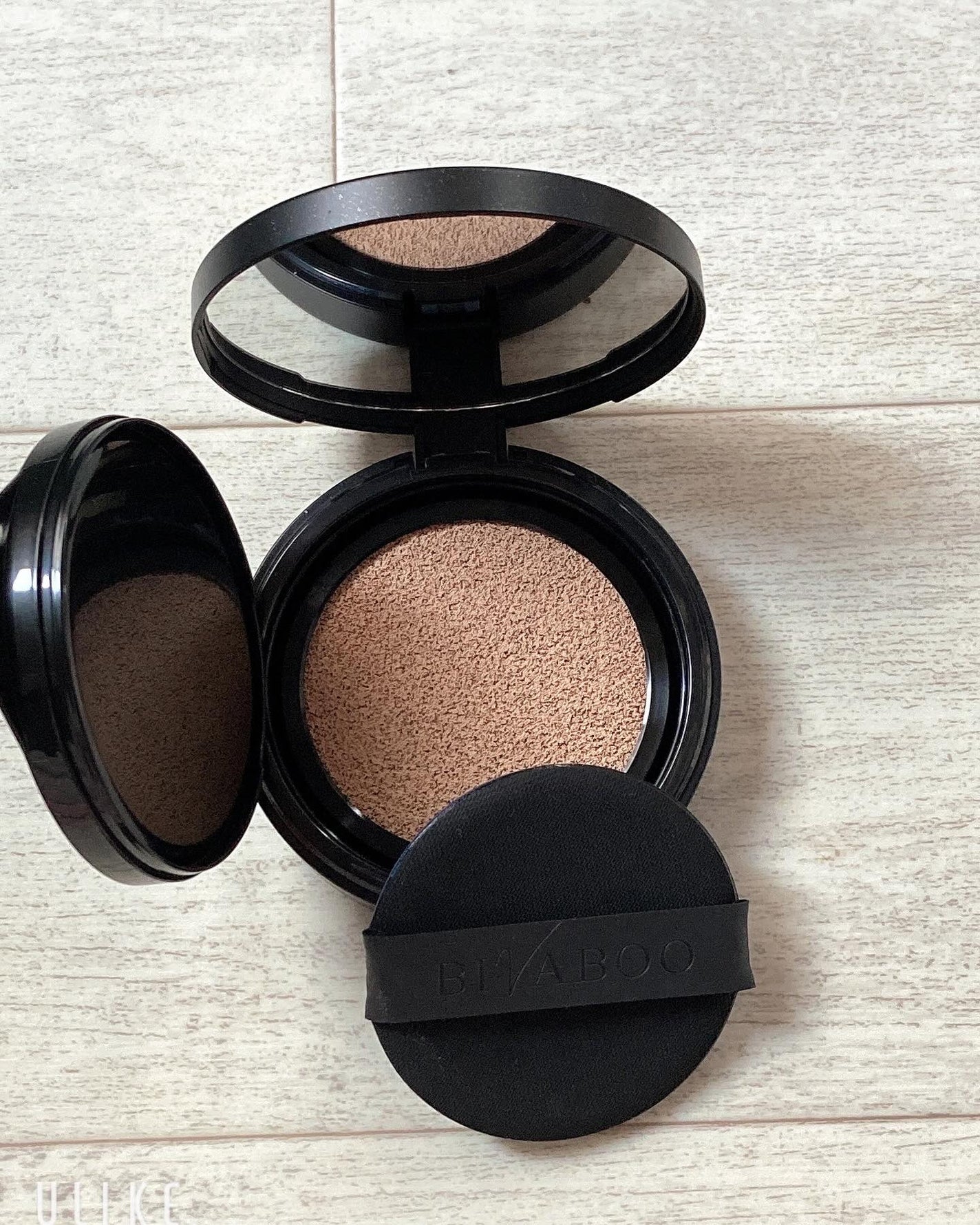 ベルベットジュエルクッション/BIVABOO/クッションファンデーションを使ったクチコミ(3枚目)