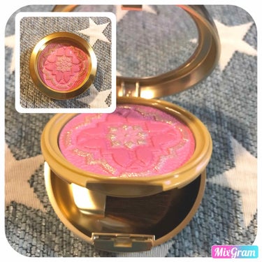 PHYSICIANS FORMULA ナリッシングアルガンオイルブラッシュのクチコミ「iHerbで購入しました。アルガンウェア ローズです。

モロッコへ逃避行...とのこと。
た.....」（1枚目）