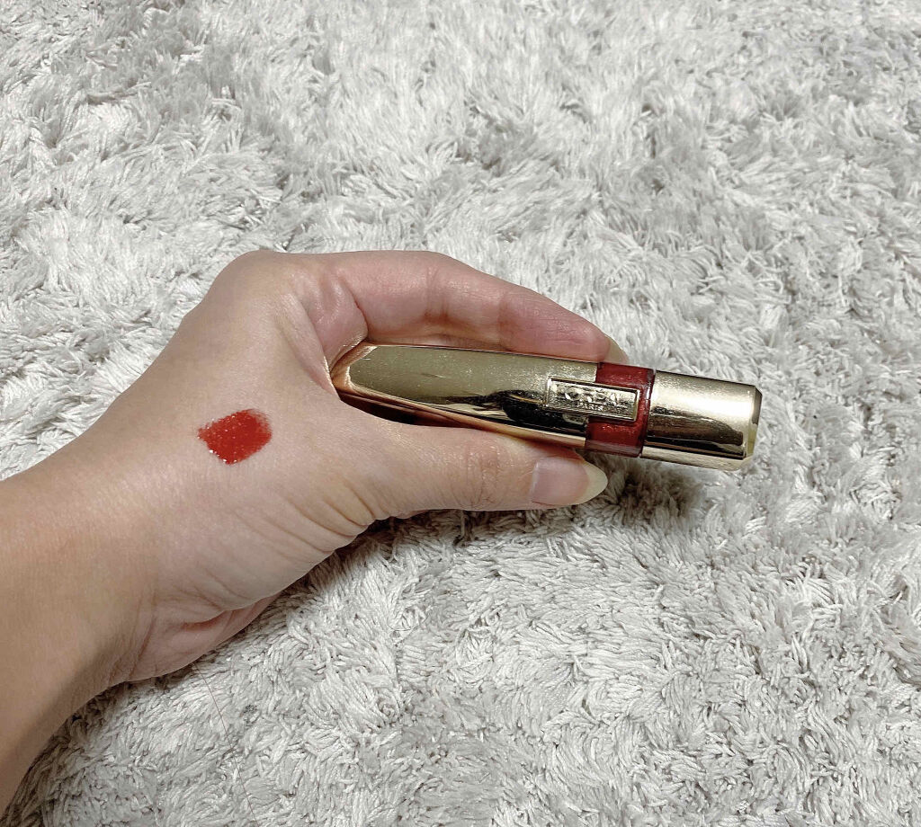 シャインカレス 703 ルビー/ロレアル パリ/口紅を使ったクチコミ（2枚目）