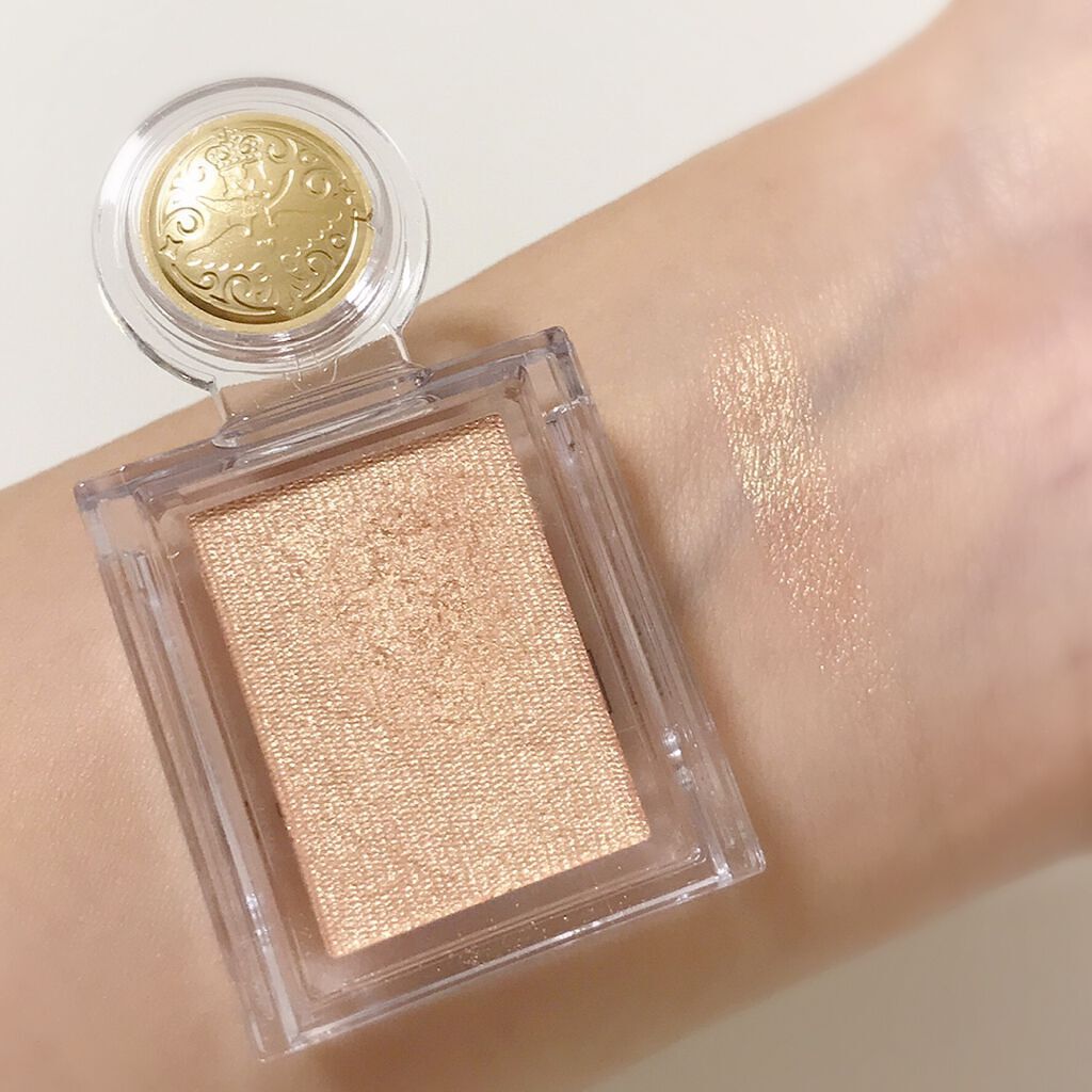 シャドーカスタマイズ/MAJOLICA MAJORCA/単色アイシャドウを使ったクチコミ（2枚目）