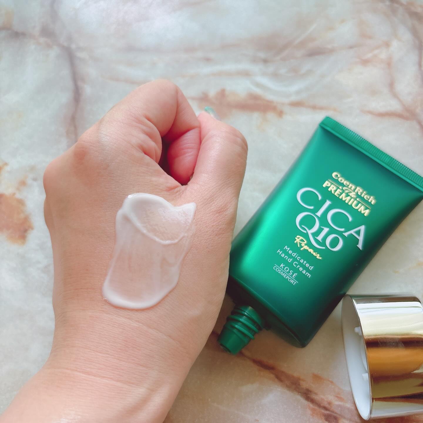 コエンリッチ ザ プレミアム 薬用ＣＩＣＡリペア ハンドクリーム/コエンリッチQ10/ハンドクリームを使ったクチコミ（3枚目）