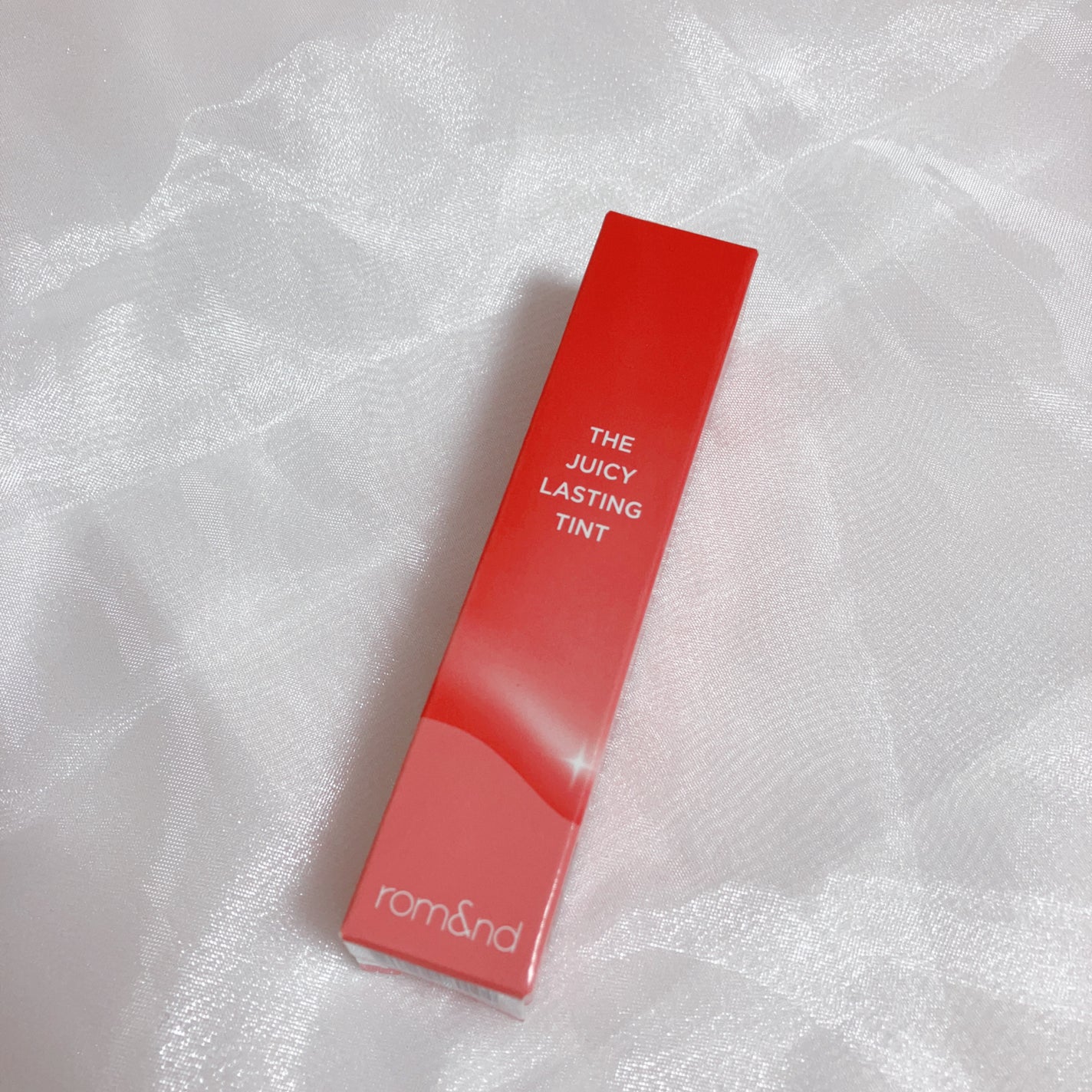 ジューシーラスティングティント/rom&nd/リップティントを使ったクチコミ(2枚目)
