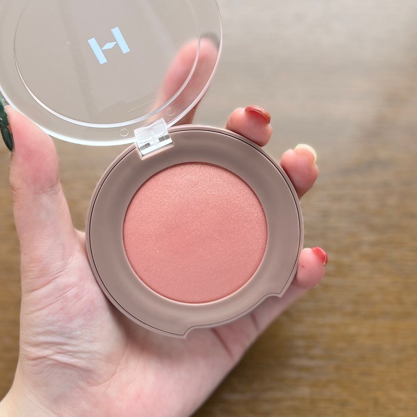 トゥルーディメンショングロウチーク/hince/パウダーチークを使ったクチコミ(2枚目)