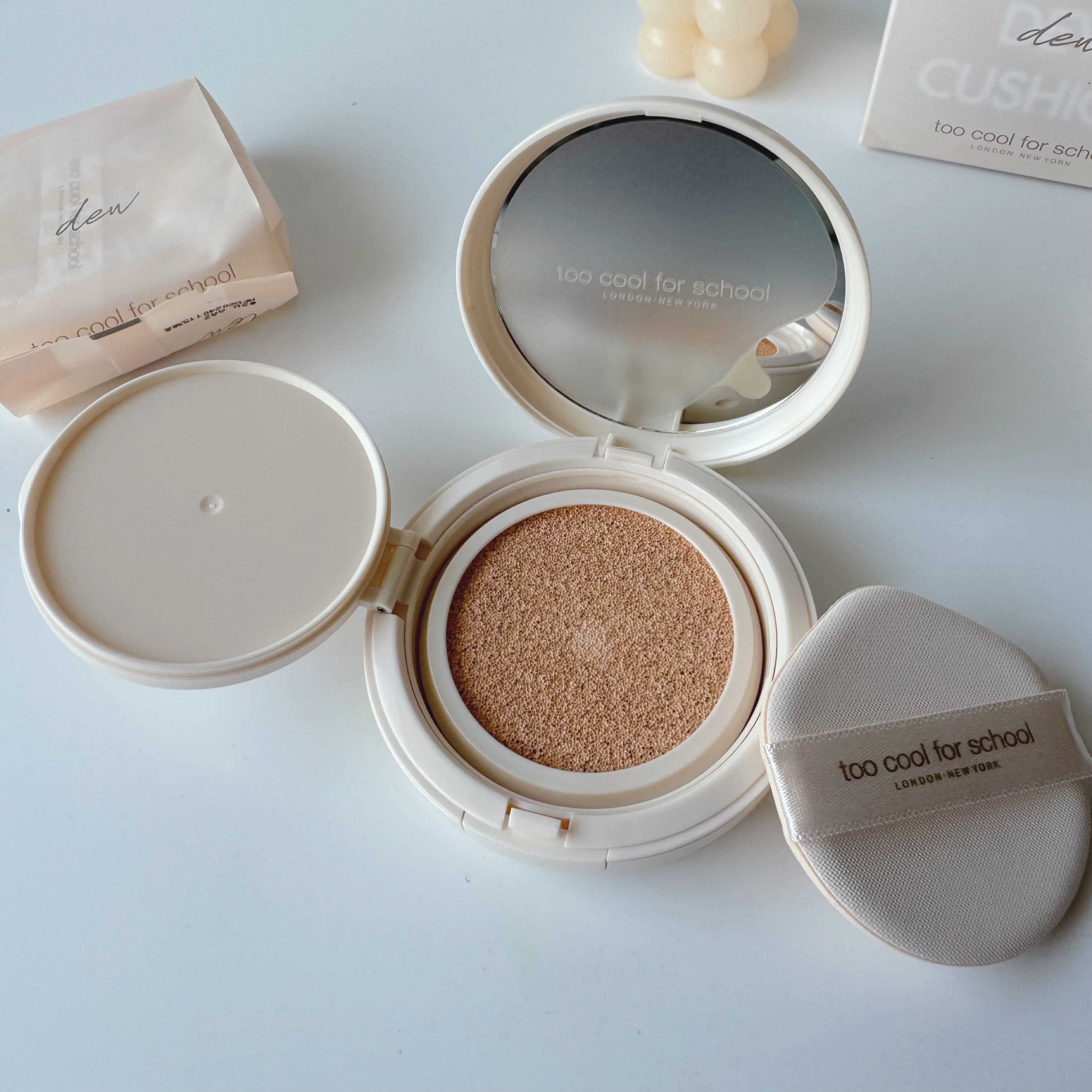 フィクシングヌードクッション #2W ウォームアイボリー/too cool for school/クッションファンデーションを使ったクチコミ（3枚目）