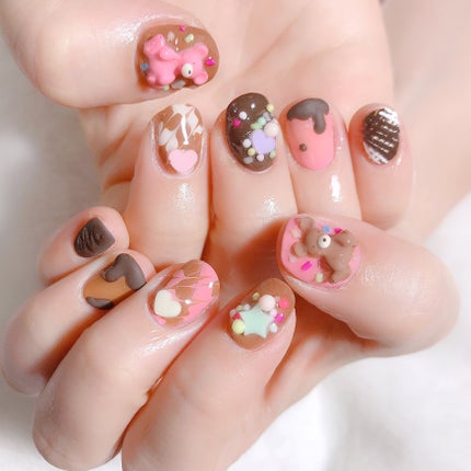 なかやまちえこ on LIPS 「チョコレートネイル🍫#ネイル_デザイン#チョコレート#バレンタ..」(6枚目)